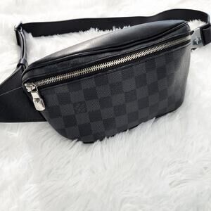 Louis Vuitton Damier Graphite Campus Bumbag Black Preloved
